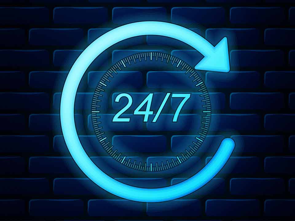 circle with arrow around 24 7